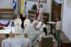 Feier der 1. Heiligen Kommunion in Sankt Crescentius (Foto: Karl-Franz Thiede)